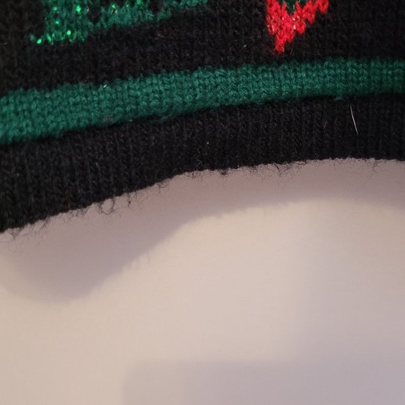 Vintage Christmas Sweater Poinsettia Black Red Dana Scott Acrylic Size Medium - Picture 14 of 15